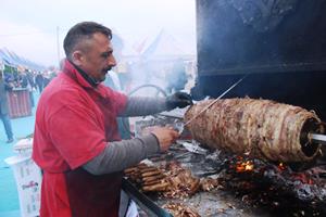 Erzurum lezzetleri Aydınlılarla buluştu