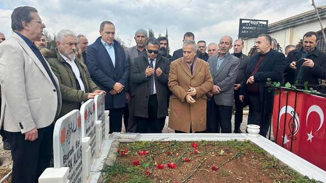 KGK'dan deprem bölgesine anlamlı ziyaret