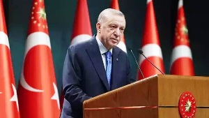 Cumhurbaşkanı Erdoğan: Bu milleti sırtından hançerleyenlerin devri kapandı