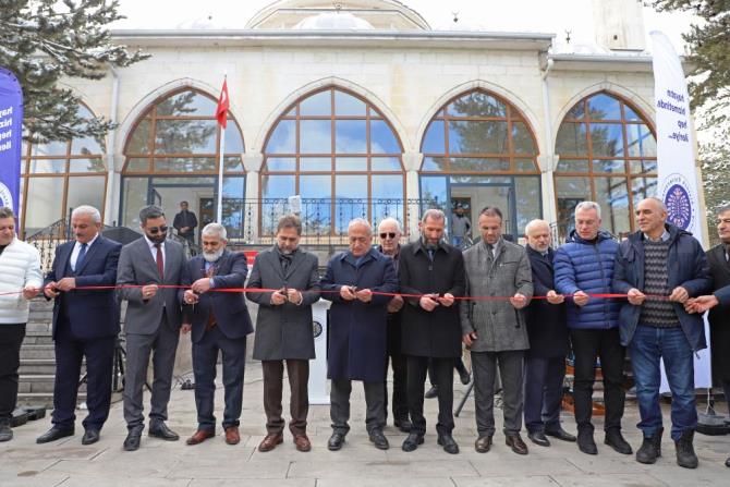 Atatürk Üniversitesi Lojmanlar Camii yeniden ibadete açıldı