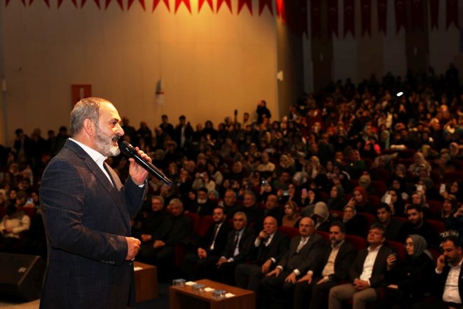 Erzurum’da şiir ve ezgi gecesi