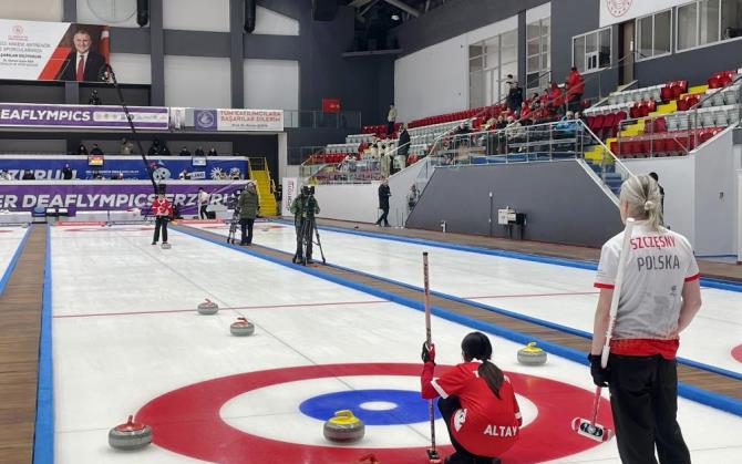 2023 Kış Deaflympics’te heyecan, curling müsabakalarıyla başladı