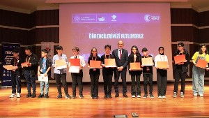 Ortaokul öğrencileri araştırma projeleri yarışmalarında ödüller sahiplerini buldu