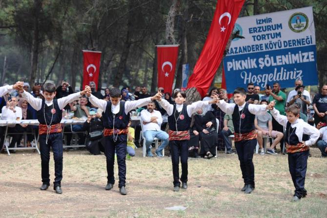 Binlerce Erzurumlu İzmir'deki piknik şöleninde bir araya geldi