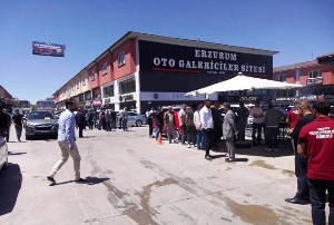 Erzurum'da ücretsiz açık oto pazarı düzenleniyor