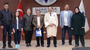 ETÜ’de 2023-2024 akademik giysi ve ödül töreni gerçekleştirildi