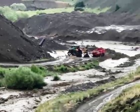 Erzurum'da yağış sonrası korkutan manzara