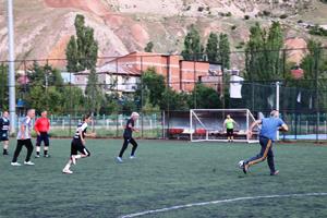 30 yıl sonra yeşil sahada bir kez daha buluştular