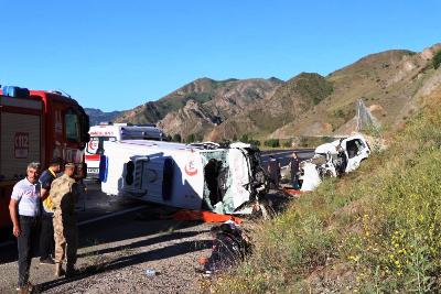 Son Dakika.. Erzurum'da Feci Kaza: 4 Ölü 1 Yaralı