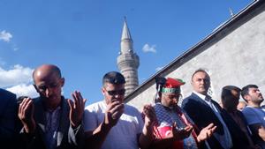 Haniye için Erzurum'da gıyabi cenaze namazı kılındı