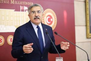 YAYMAN: Gençlerimizi dijital bağımlılıktan kurtarmak için geç kalmayalım