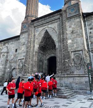 Milliler Erzurum'u doyasıya gezdi