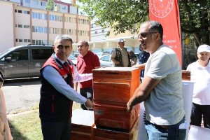 Erzurum yaylaları organik balına kavuşuyor