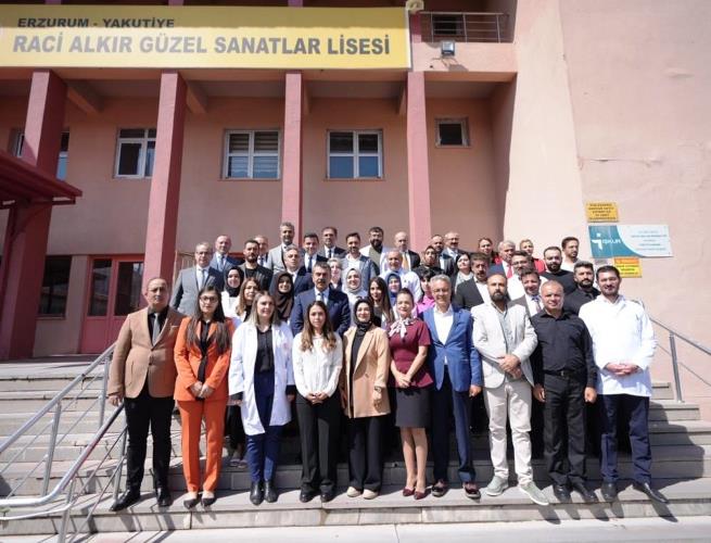 Bakan Tekin: “Öğretmenlik Meslek Kanun Meclis’in takdirinde”