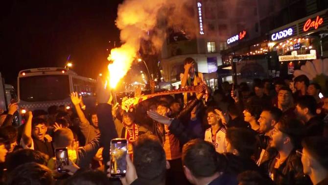 Erzurum'da Galatasaray taraftarının galibiyet coşkusu