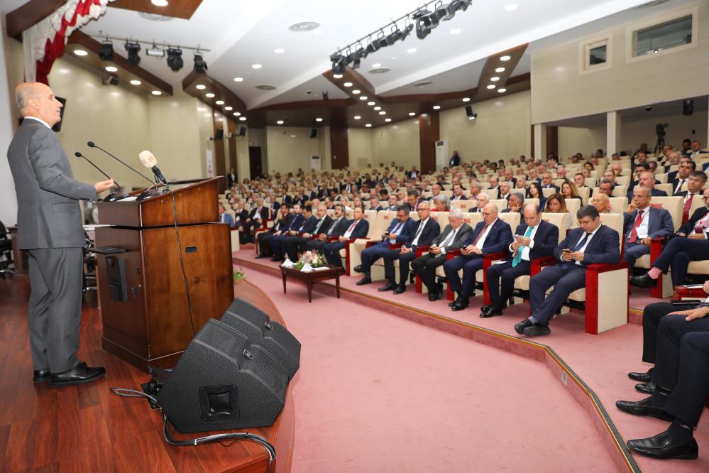 Rektör Hacımüftüoğlu, üniversitelerarası kurul toplantısına katıldı