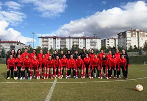 U17 Kız Millî Takımı Erzurum’da toplandı