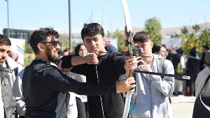 ETÜ kulüp tanıtım festivali ile yeni akademik yıla merhaba dedi