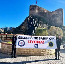 Oltu’da polisten narko bilgilendirme çalışması