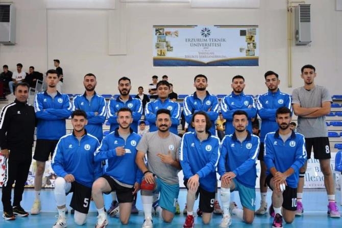 Erzurum Gençlik Spor emin adımlarla Play-off yolunda ilerliyor