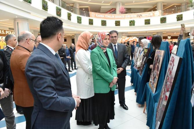 Erzurum'da "Madalyonun İki Yüzü"nü anlattılar