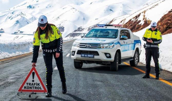 Erzurum’da kent merkezinde bir ayda 142 trafik kazası