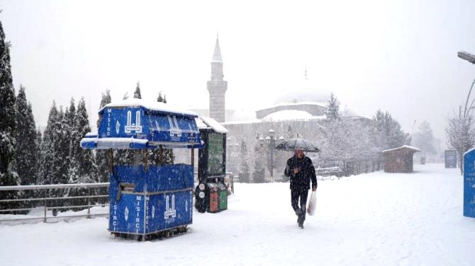 Erzurum beyaza büründü