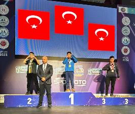 Muay Thai’de Türk Bayrağını dalgalandırdılar