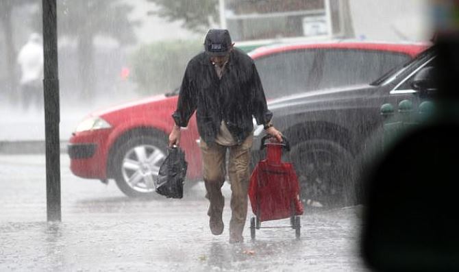 Meteorolojiden Erzurum'a fırtına uyarısı