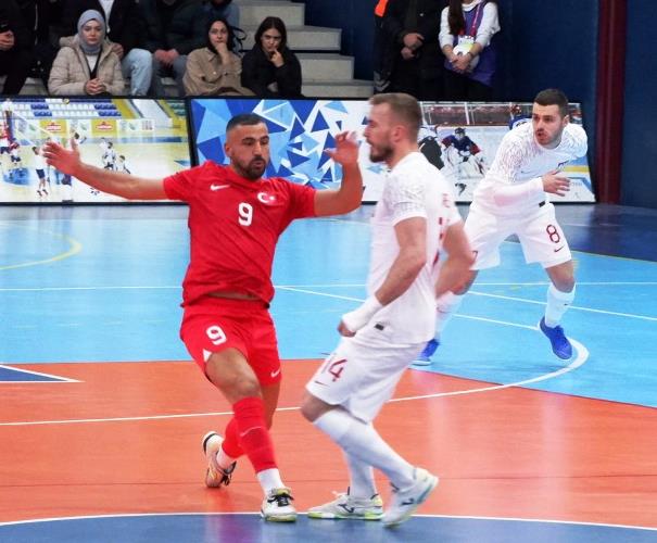 Futsal Milli Takımı grup elemelerine mağlubiyetle başladı