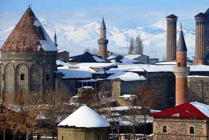 Meteorolojiden çığ, buzlanma ve don uyarısı