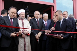 Atatürk Üniversitesi Cami Dualarla İbadete Açıldı