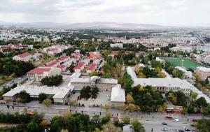 Eski Mareşal Fevzi Çakmak Hastanesi Binası artık Erzurum Lisesi’nin