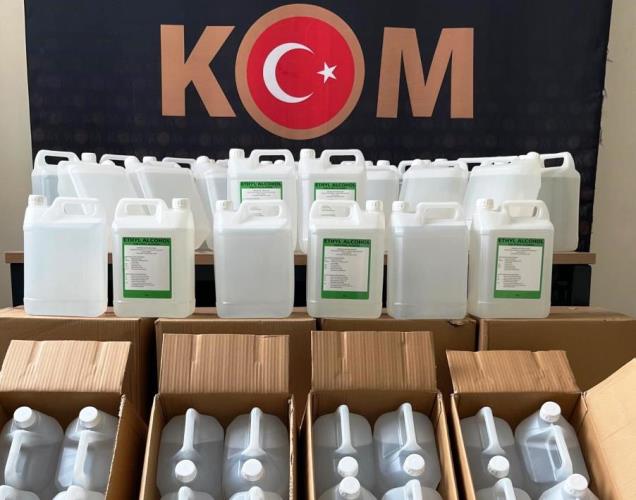 Erzurum'da 350 litre sahte etil alkol ele geçirildi