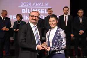 Atatürk Üniversitesi’nde bilimsel teşvik ödülleri sahiplerini buldu