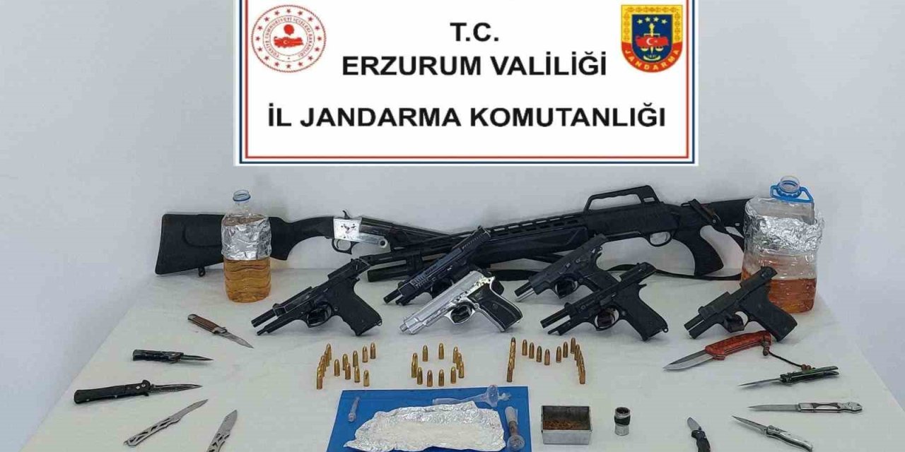 Erzurum’da jandarmadan uyuşturucu tacirlerine operasyon