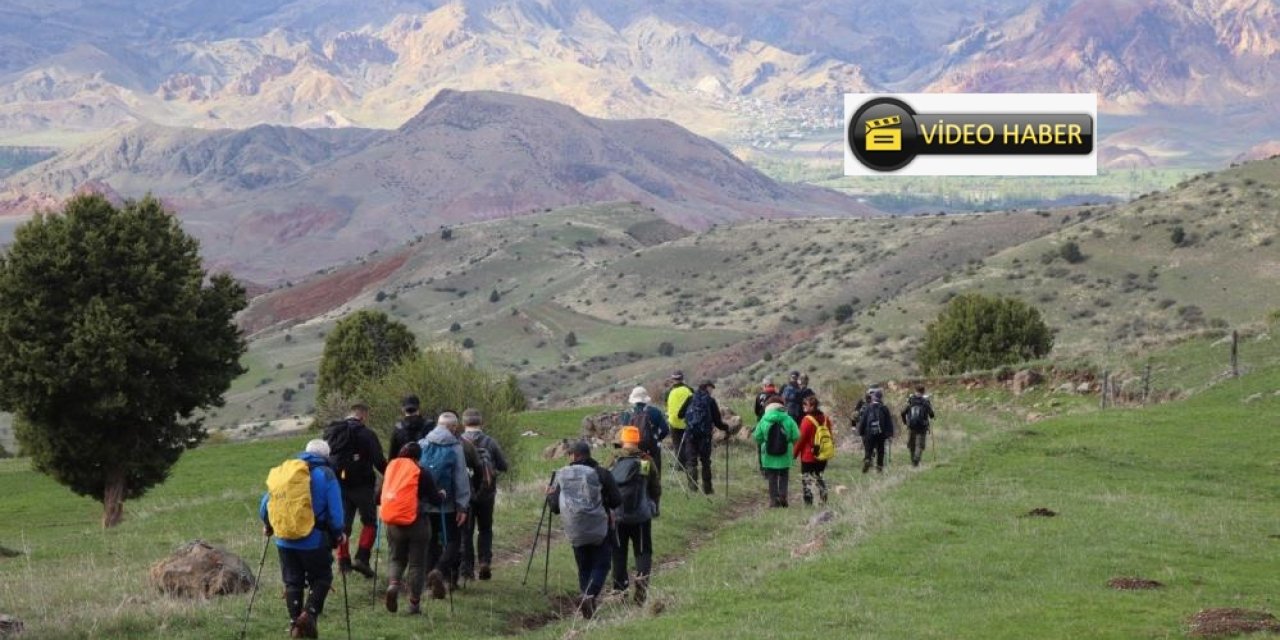 Muhteşem manzarada 17 kilometrelik yürüyüş