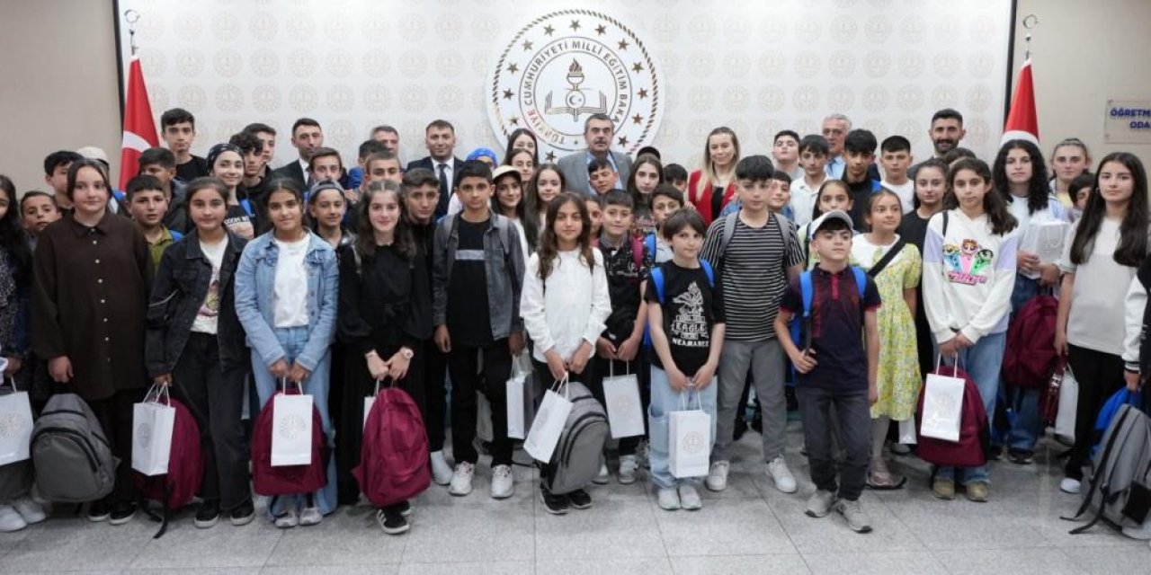 Bakan Yusuf Tekin'e ziyaret