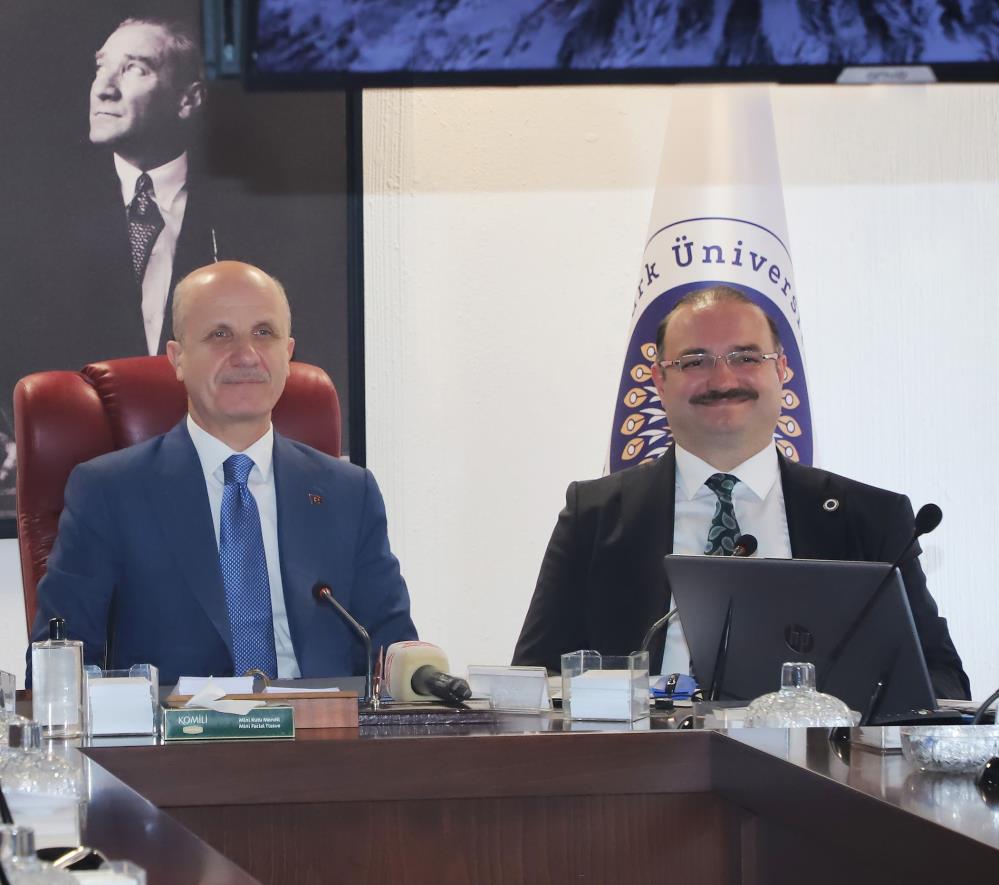 Atatürk Üniversitesi kurumsal akreditasyon sürecine hazır