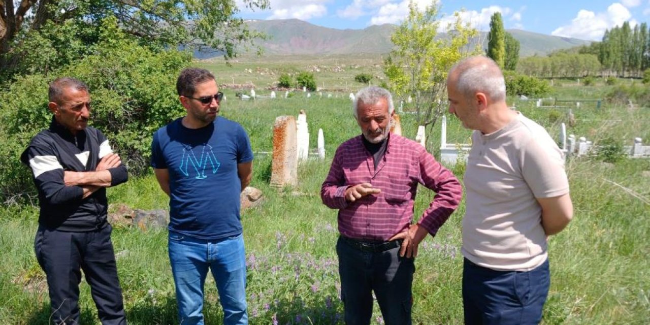Unutulan kahramanın mezarı sessizliğe gömülüyor