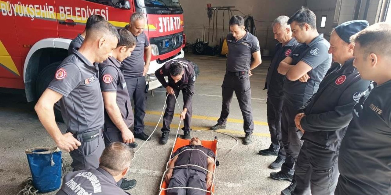 Erzurum İtfaiyesi'nin ortalama varış süresi 4 dakika 28 saniye