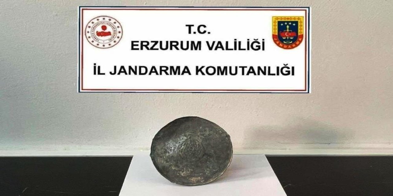 Piknikte bulduğu Bizans dönemi bronz diski jandarmaya teslim etti