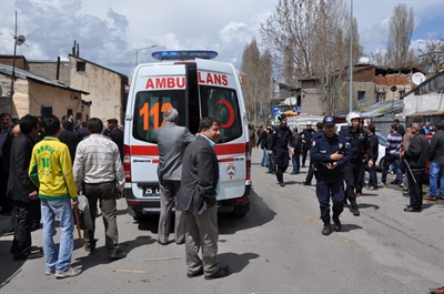 Erzurum'da çıkan kavgada silahlar konuştu!