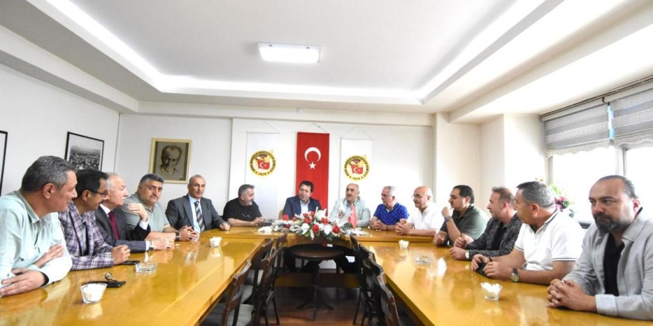 Erzurum Kent Konseyi'nden DAGC Başkanı Türkez'e hayırlı olsun ziyareti