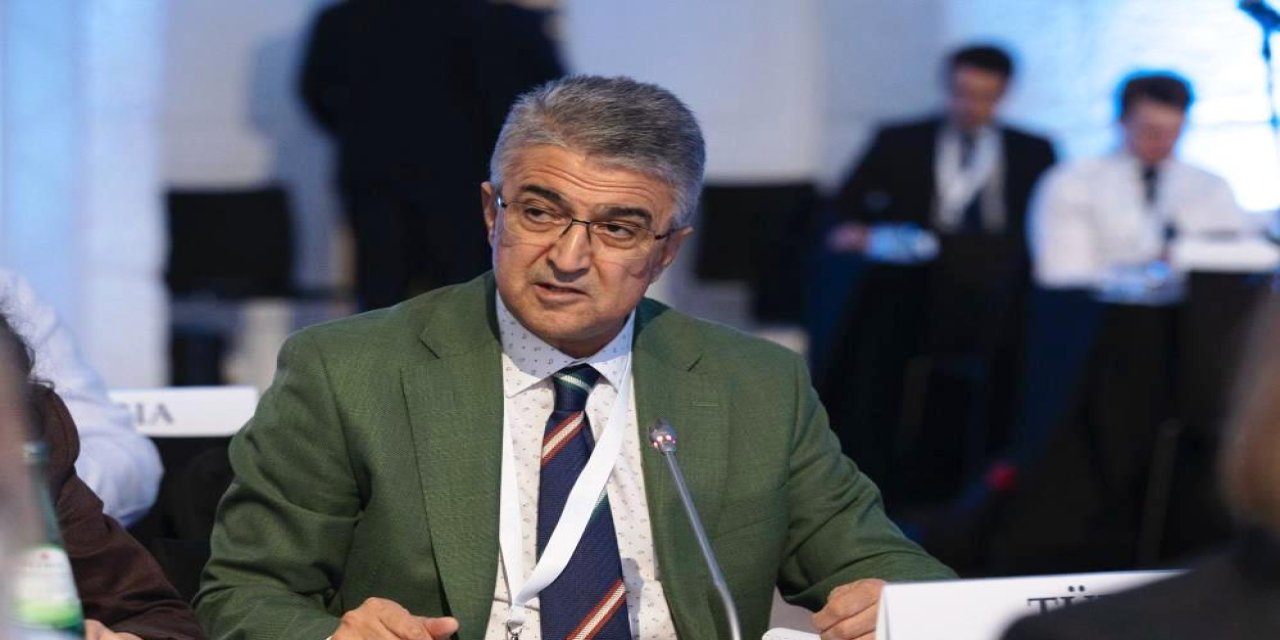 MHP Erzurum Milletvekili Kamil Aydın, Porto’da Agitpa genel kuruluna seslendi
