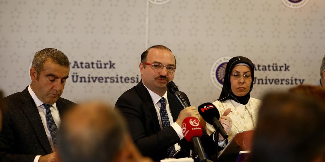 Rektör Hacımüftüoğlu, basınla buluştu