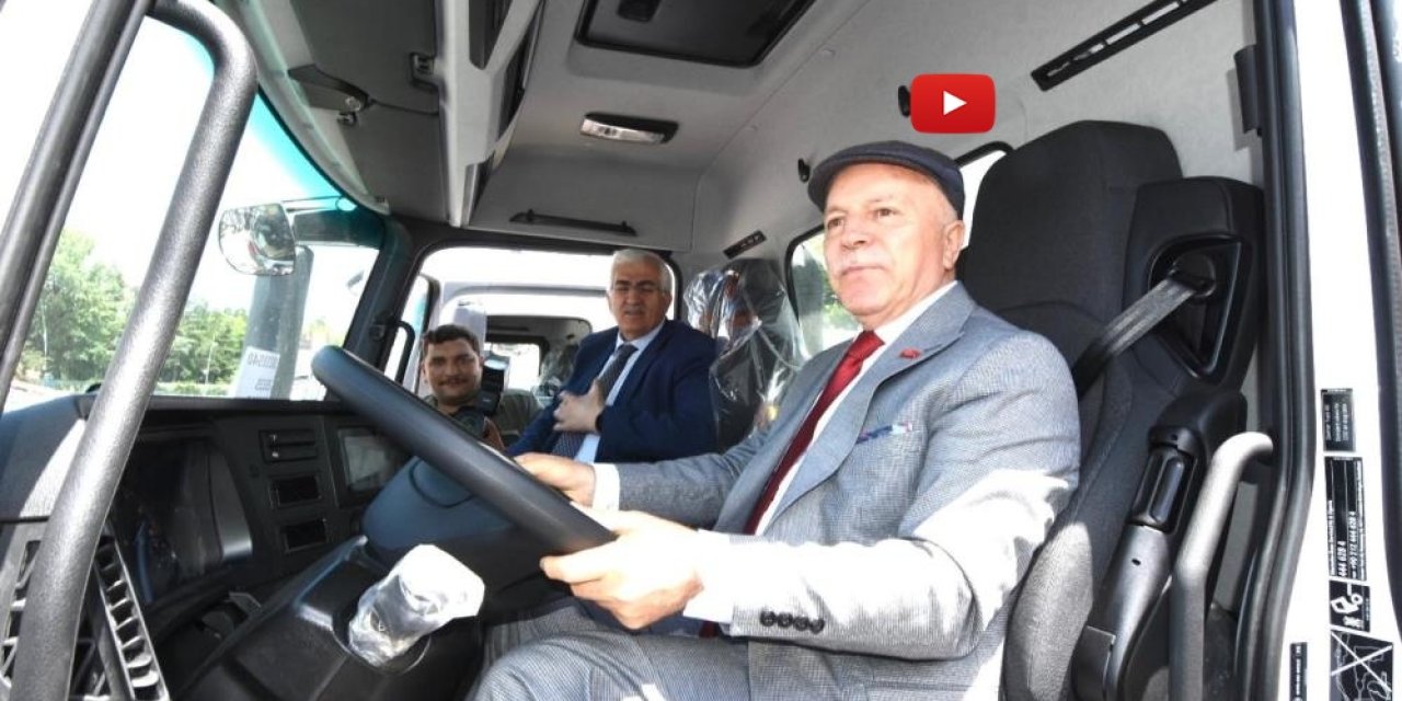 "Gösteriş değil, hizmet peşinde koştuk"