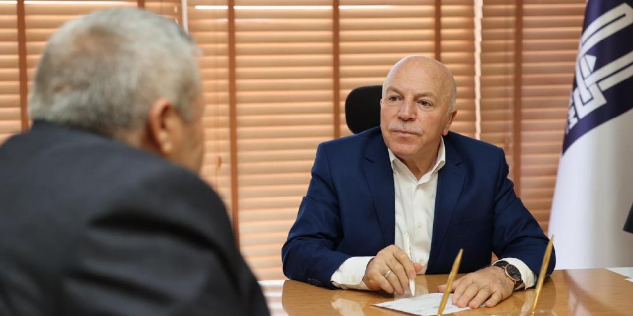 Başkan Sekmen vatandaşı dinledi