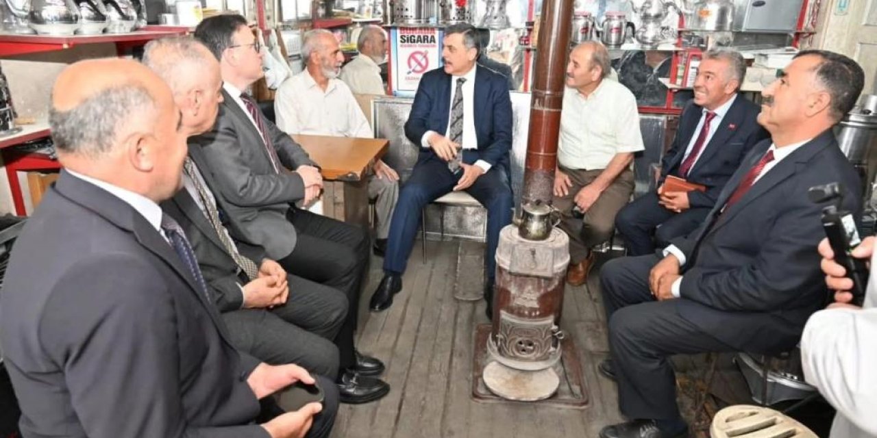 Vali Çiftçi, Kavaflar çarşısı esnafını ziyaret etti
