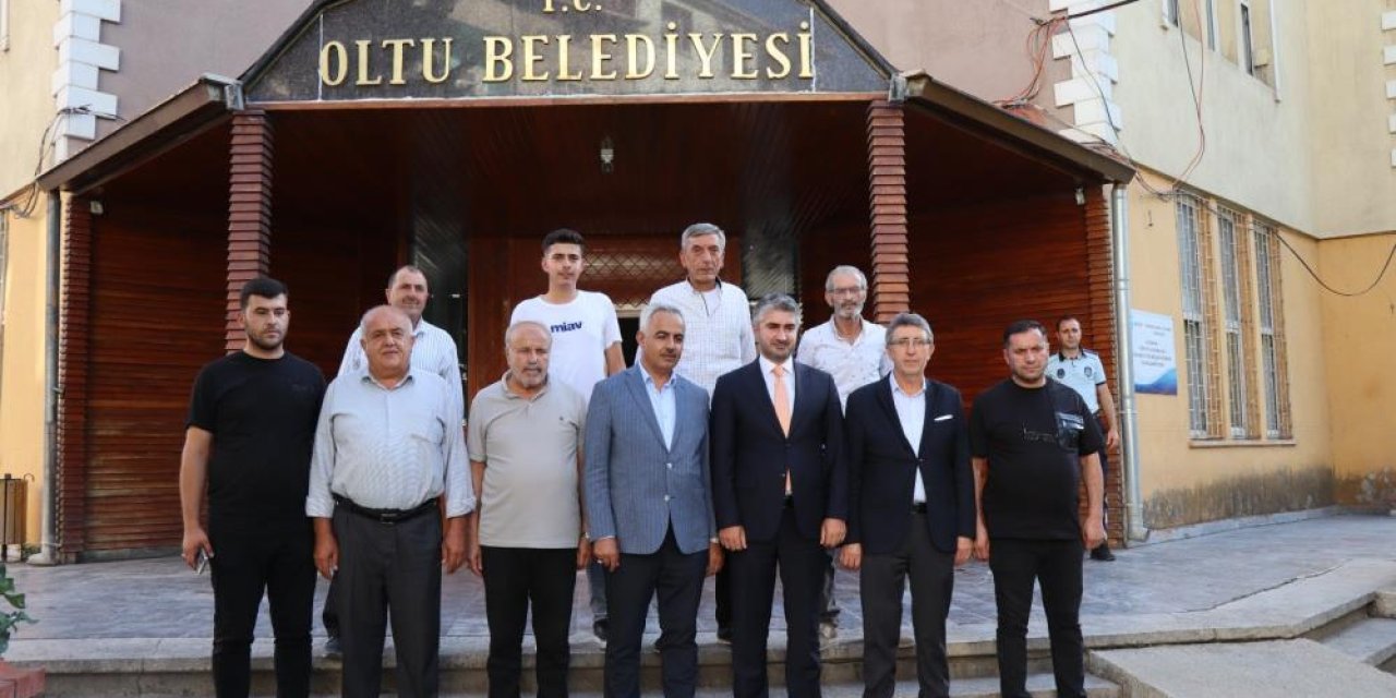 Bakan Yardımcısı Tarıkdaroğlu Oltu'da temaslarda bulundu